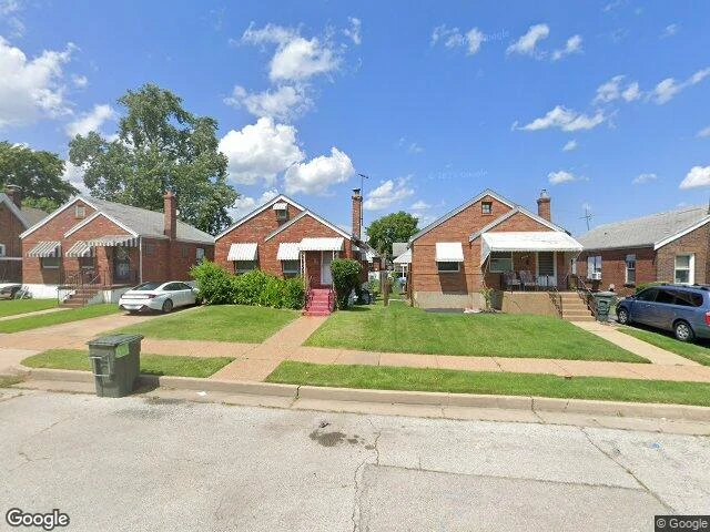 House image located at Saint Louis, MO 63120