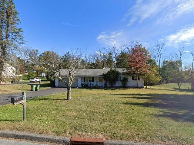 House image located at Milford, NJ 08848