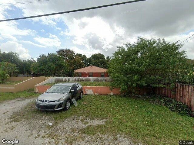 House image located at Miami, FL 33169