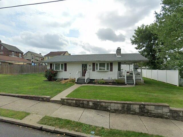 House image located at Hellertown, PA 18055