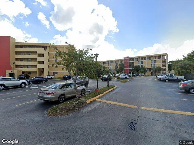 House image located at Miami, FL 33172