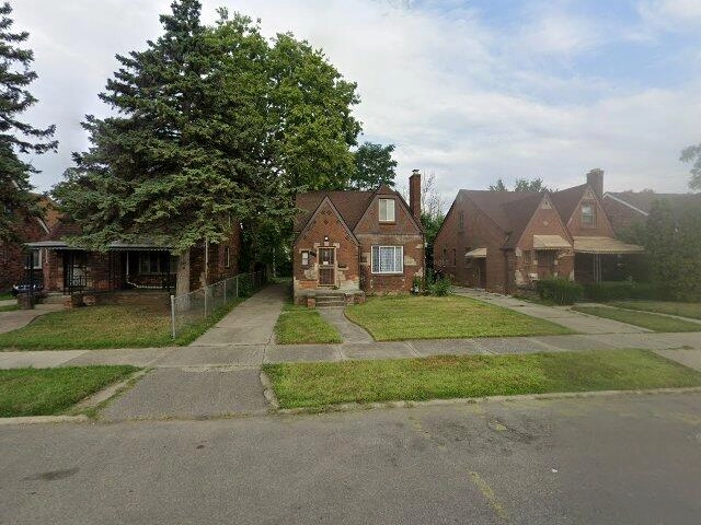 House image located at Detroit, MI 48227