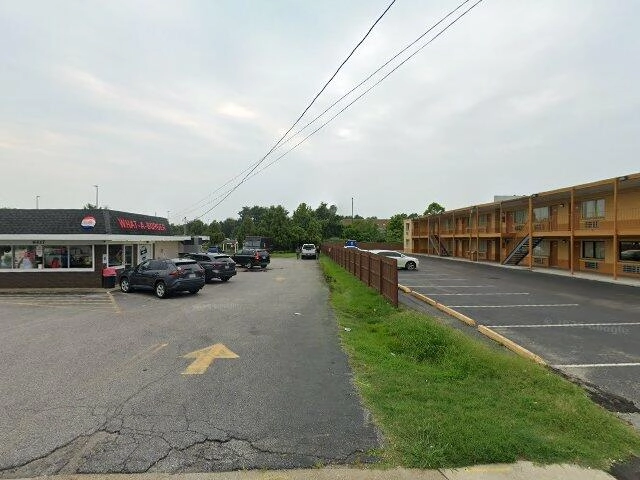 House image located at Saint Louis, MO 63134