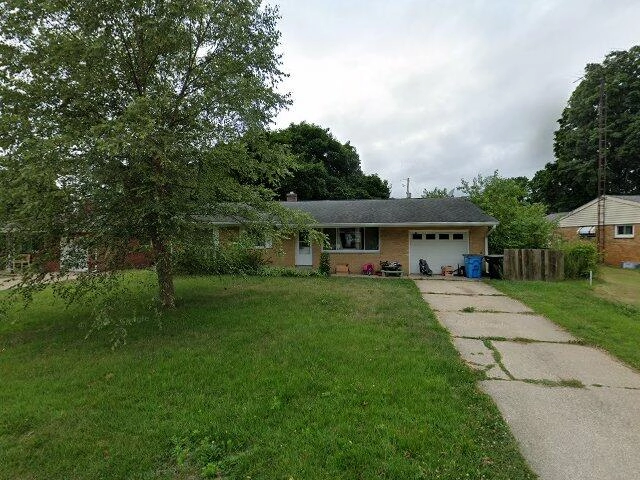 House image located at South Bend, IN 46637