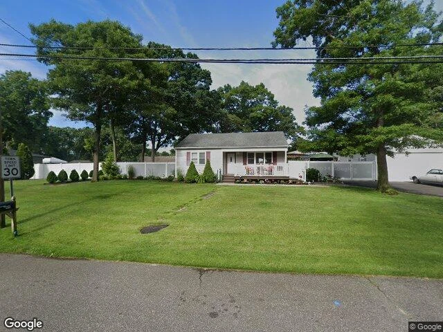 House image located at Holbrook, NY 11741