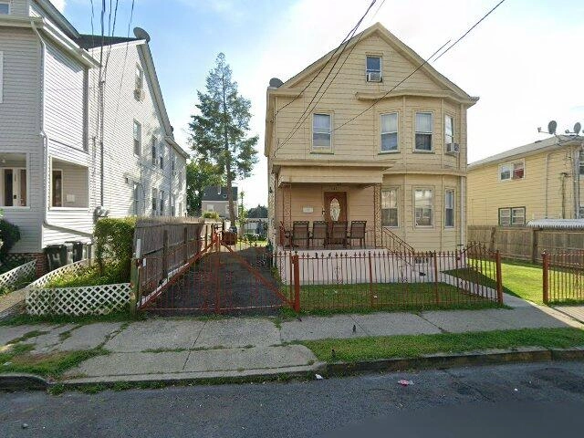 House image located at Paterson, NJ 07502