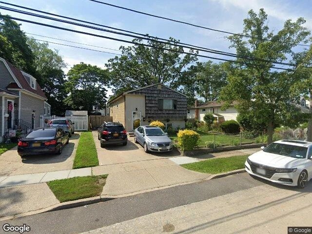 House image located at Freeport, NY 11520