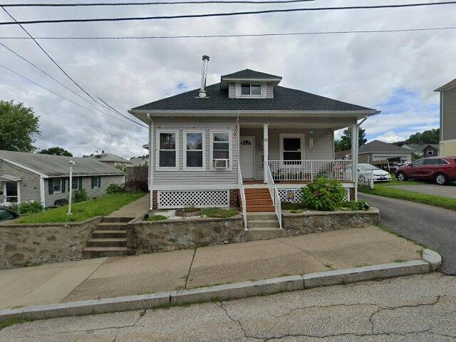 House image located at Woonsocket, RI 02895