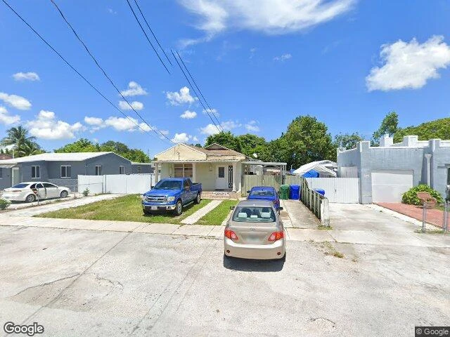 House image located at Miami, FL 33144