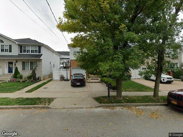 House image located at Staten Island, NY 10309