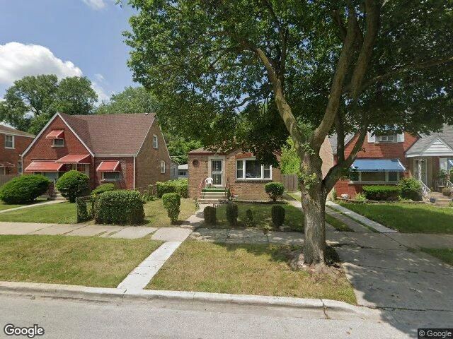 House image located at Chicago, IL 60628