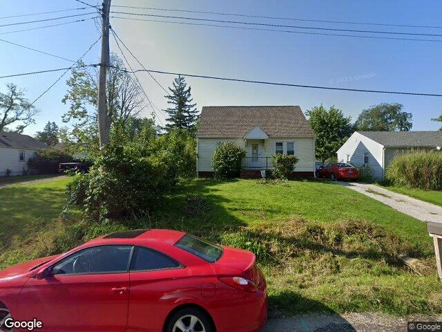 House image located at Creve Coeur, IL 61610