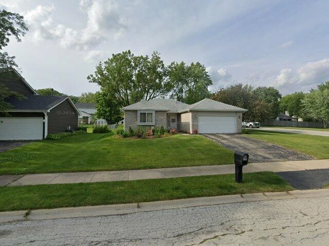 House image located at Aurora, IL 60504