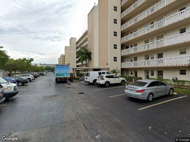 House image located at Hallandale, FL 33009