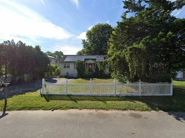 House image located at West Babylon, NY 11704