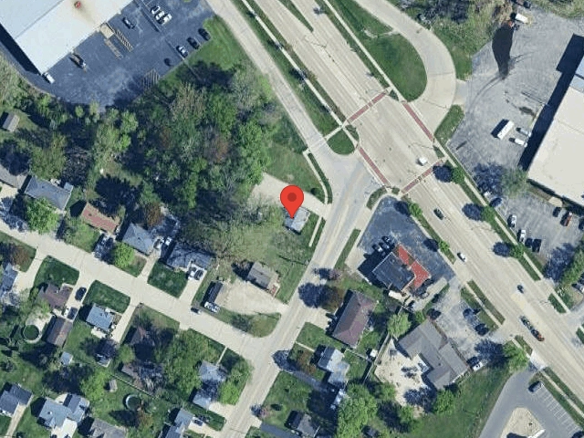 House image located at Green Bay, WI 54303
