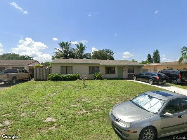 House image located at Hollywood, FL 33024
