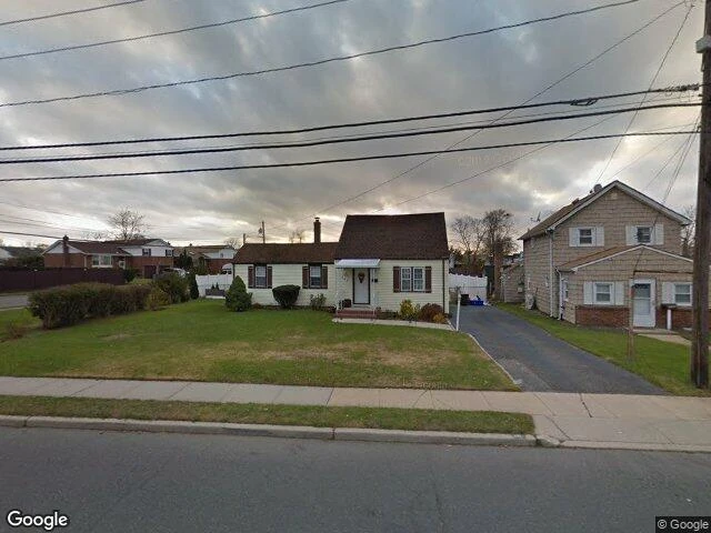 House image located at Baldwin, NY 11510