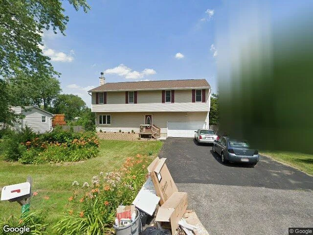 House image located at Glen Ellyn, IL 60137