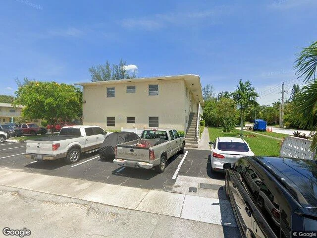 House image located at Hollywood, FL 33019