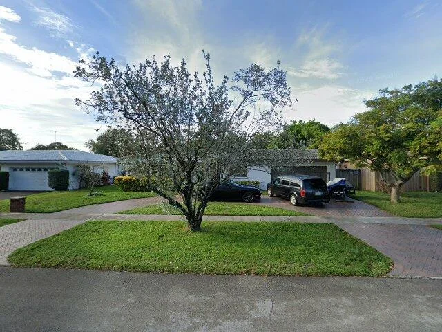 House image located at Hollywood, FL 33021