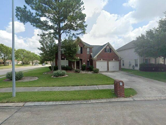 House image located at La Porte, TX 77571