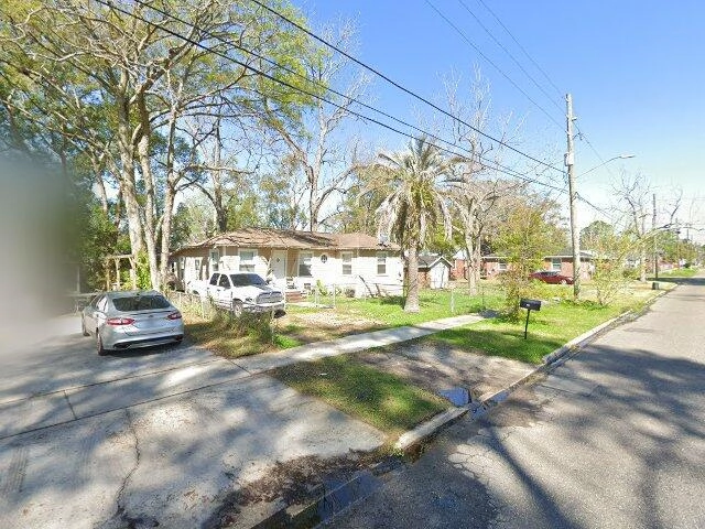 House image located at Pontiac, MI 48340