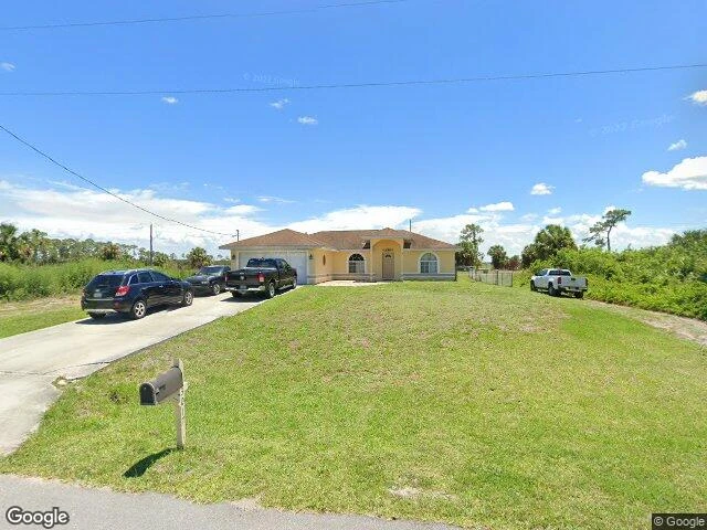 House image located at Labelle, FL 33935