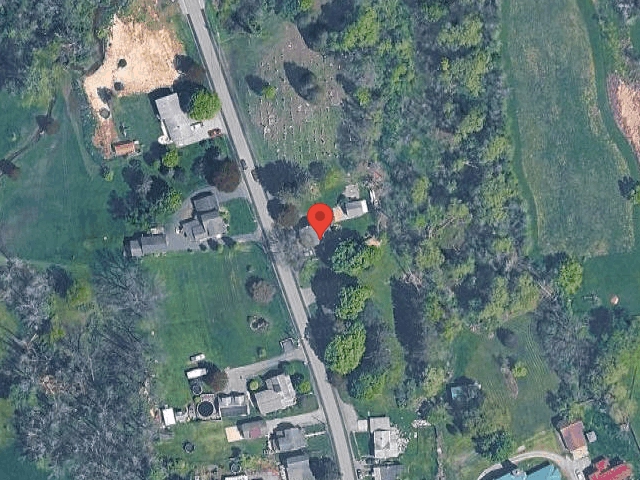 House image located at Auburn, NY 13021
