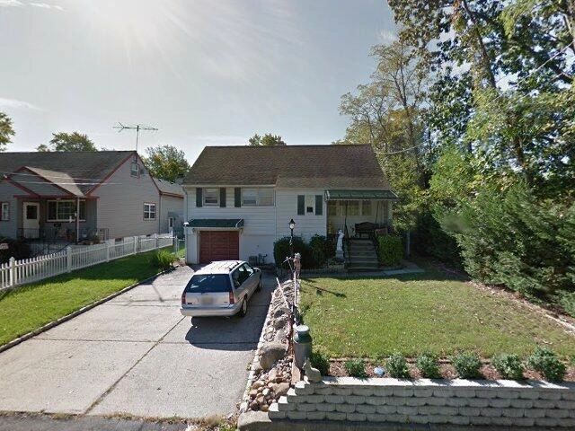 House image located at Metuchen, NJ 08840