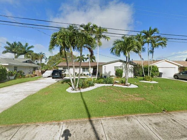 House image located at Saint Petersburg, FL 33703