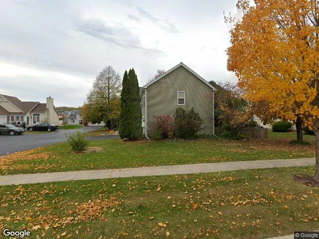 House image located at Woodstock, IL 60098