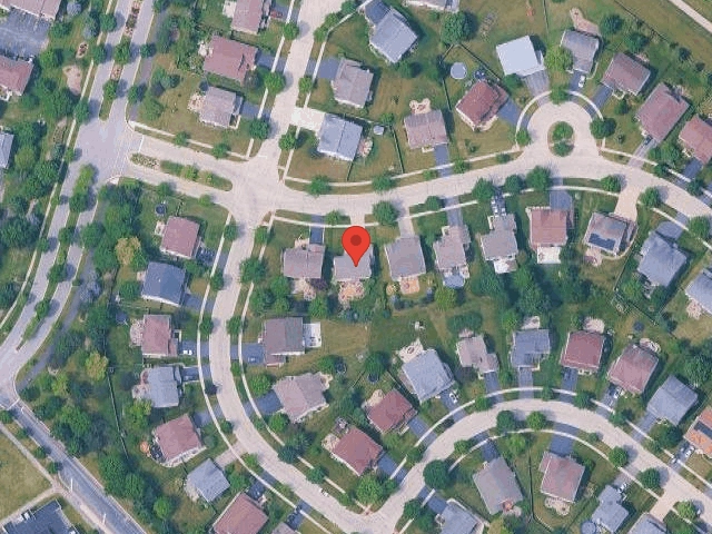 House image located at Hampshire, IL 60140