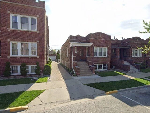 House image located at Cicero, IL 60804