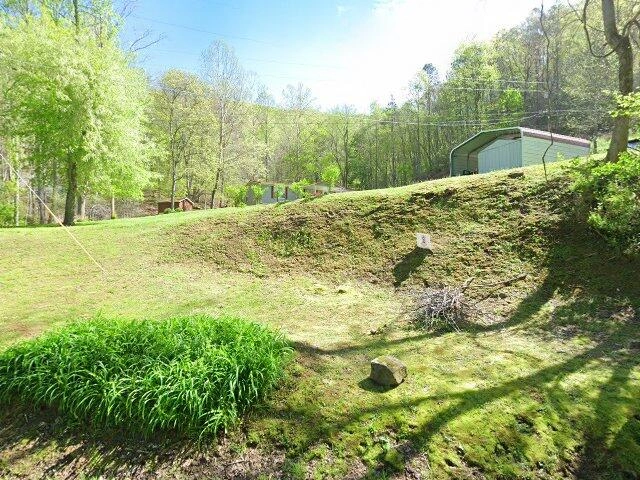 House image located at Prestonsburg, KY 41653