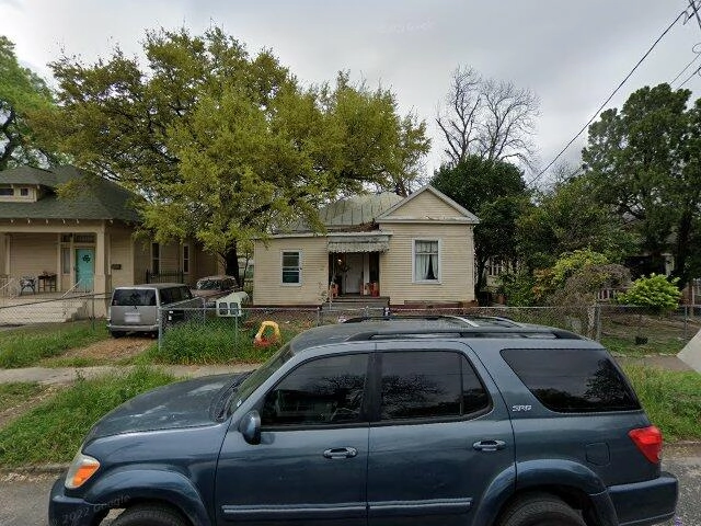 House image located at San Antonio, TX 78210