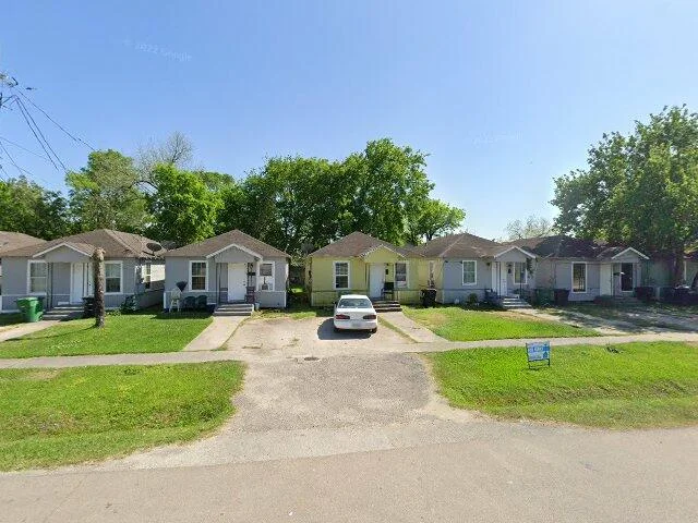 House image located at Houston, TX 77020