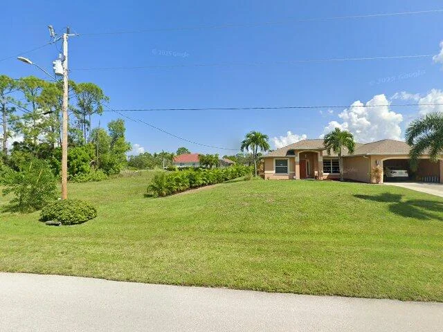 House image located at Cape Coral, FL 33993