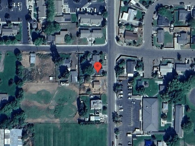 House image located at Grandview, WA 98930