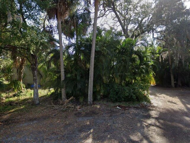 House image located at Elgin, IL 60120