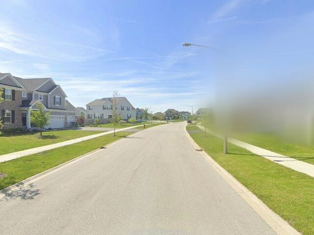 House image located at Aurora, IL 60504