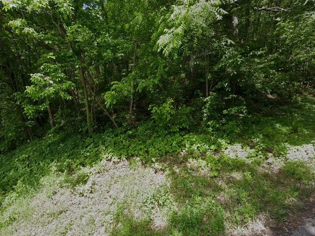 House image located at East Dubuque, IL 61025