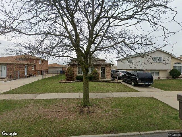 House image located at Alsip, IL 60803