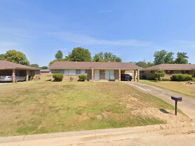 House image located at Catlin, IL 61817