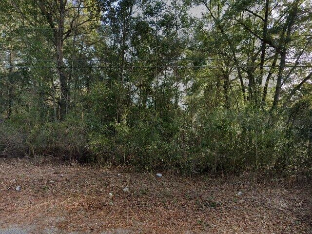 House image located at Crestview, FL 32536