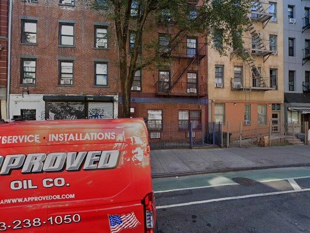 House image located at West Babylon, NY 11704