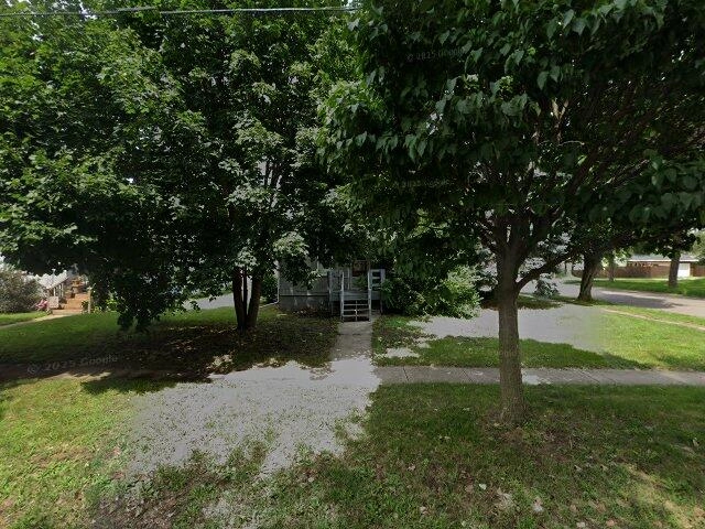 House image located at Beloit, WI 53511