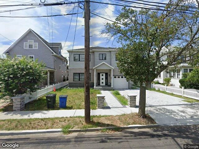 House image located at Cedarhurst, NY 11516