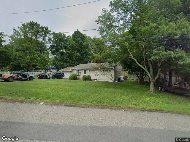 House image located at Oakland, NJ 07436