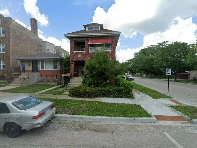 House image located at Chicago, IL 60617